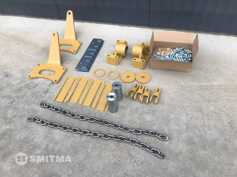 Cat 730 - 3T3 - Tail lift for Construction machinery: picture 4 Cat 730 - 3T3 - Tail lift for Construction machinery: picture 4