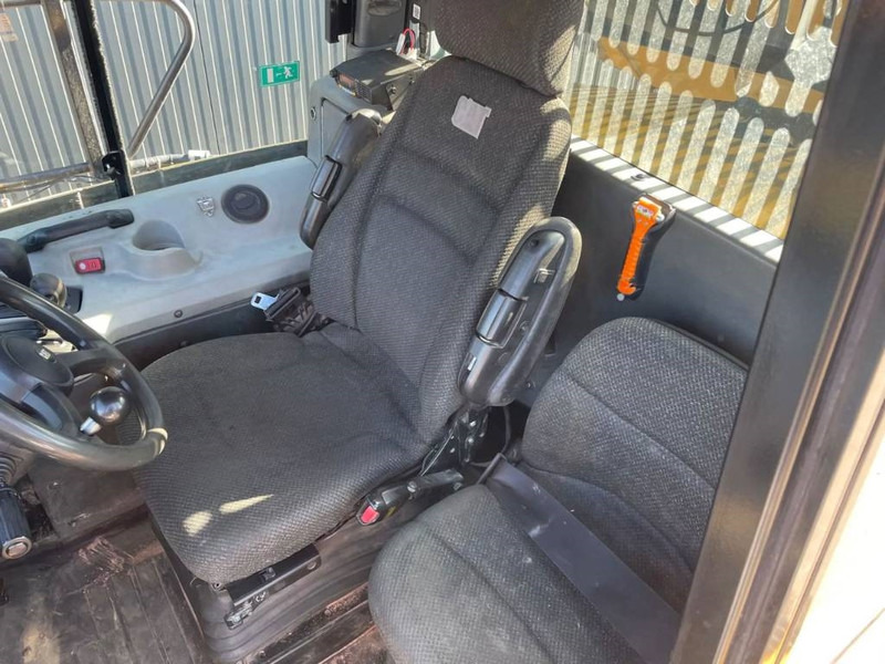 Articulated dumper Cat 740B: picture 15 Articulated dumper Cat 740B: picture 15