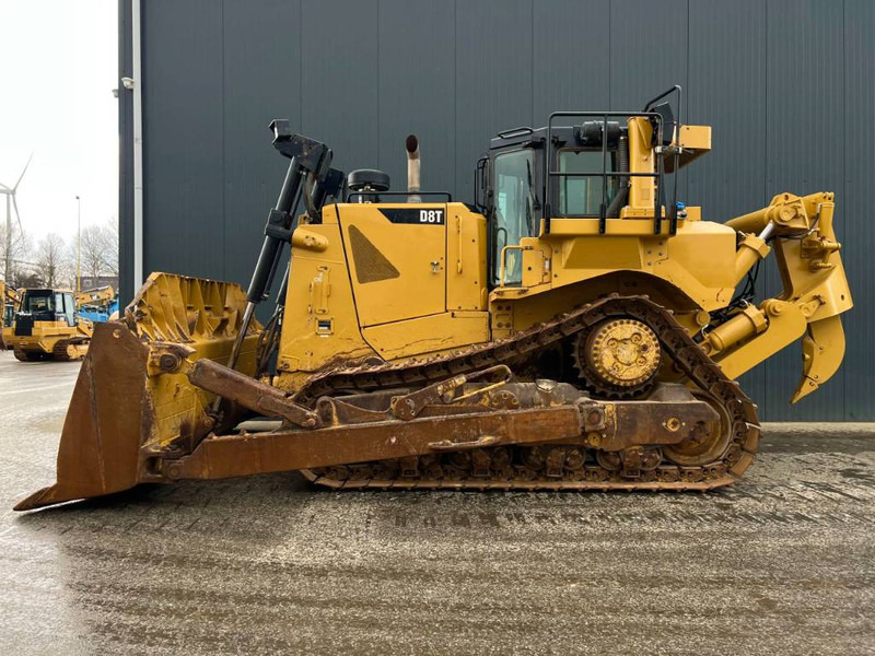 Cat D8T - CE - New Ripper - Bulldozer: picture 1 Cat D8T - CE - New Ripper - Bulldozer: picture 1