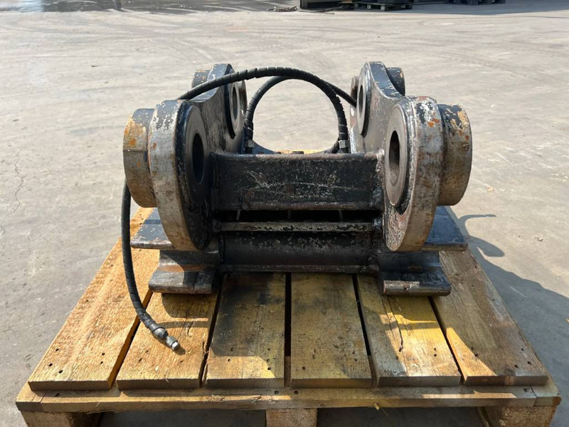 Liebherr SW66 - 329D / 330F - Quick coupler for Construction machinery: picture 5 Liebherr SW66 - 329D / 330F - Quick coupler for Construction machinery: picture 5