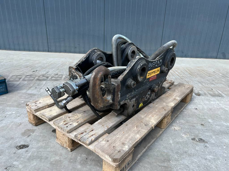 OilQuick OQ65 - M314F / M316F / M318F - Quick coupler for Construction machinery: picture 1 OilQuick OQ65 - M314F / M316F / M318F - Quick coupler for Construction machinery: picture 1