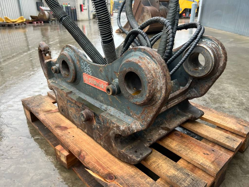 Quick coupler for Construction machinery OilQuick OQ70/55 - 323D: picture 7