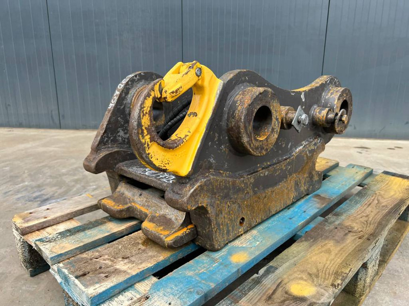 SMP S70 - 323D - Quick coupler for Construction machinery: picture 1 SMP S70 - 323D - Quick coupler for Construction machinery: picture 1