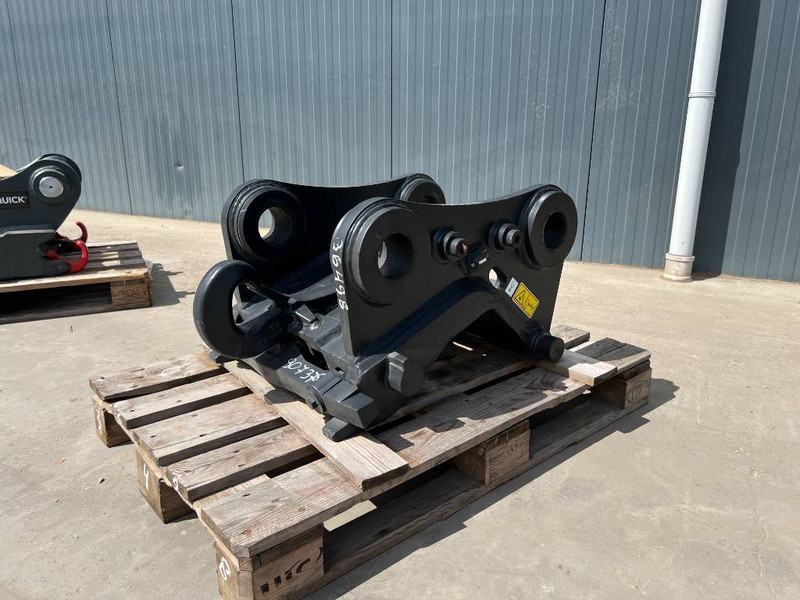 Verachtert CW40 - 329E - Quick coupler for Construction machinery: picture 1 Verachtert CW40 - 329E - Quick coupler for Construction machinery: picture 1