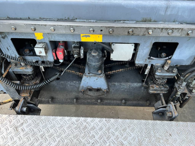 Asphalt paver Vögele SUPER 1800-3i: picture 20