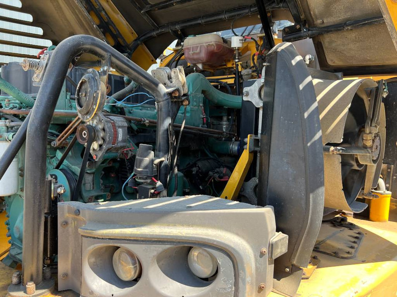 Articulated dumper Volvo A 40 D: picture 12