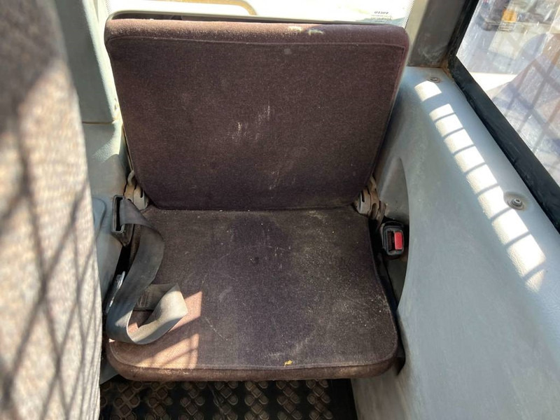 Articulated dumper Volvo A30E: picture 18