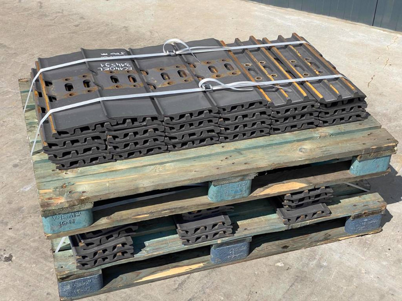 Volvo EC140 Shoes - Frame/ Chassis for Construction machinery: picture 2 Volvo EC140 Shoes - Frame/ Chassis for Construction machinery: picture 2