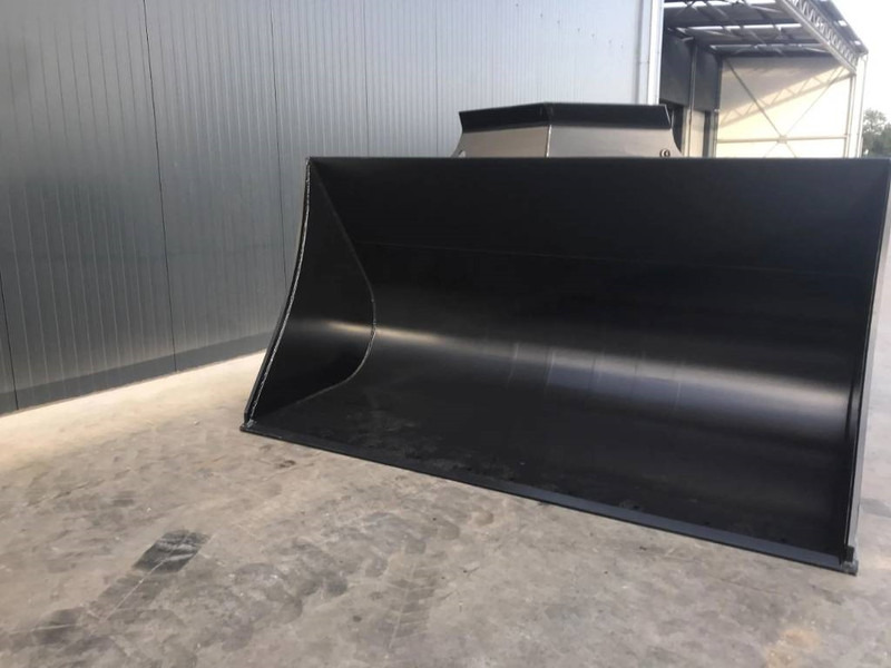 Volvo L180F - Bucket for Construction machinery: picture 4 Volvo L180F - Bucket for Construction machinery: picture 4