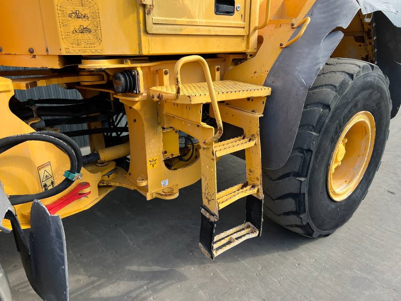 Wheel loader Volvo L60E: picture 8