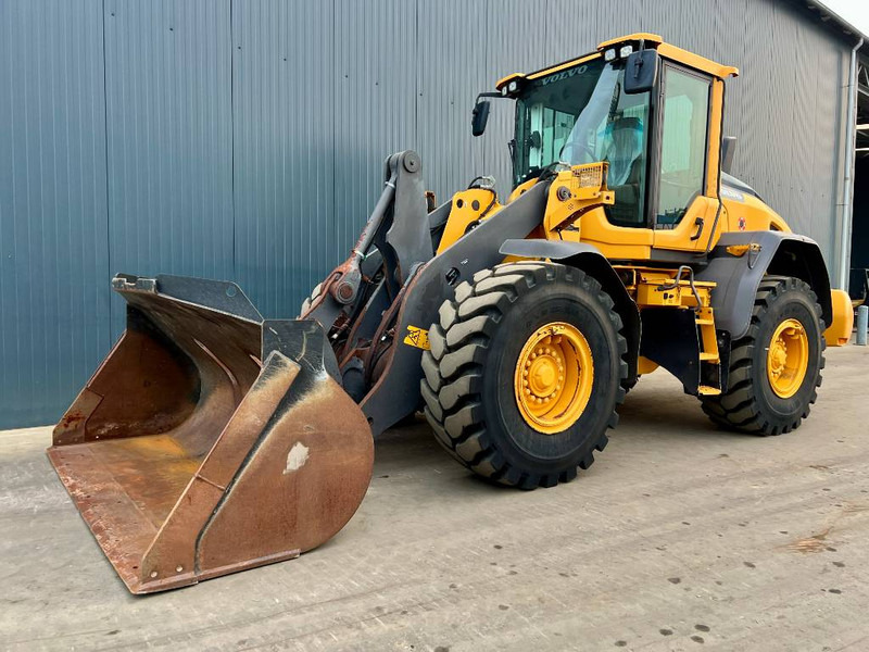 Volvo L90H - Wheel loader: picture 1 Volvo L90H - Wheel loader: picture 1