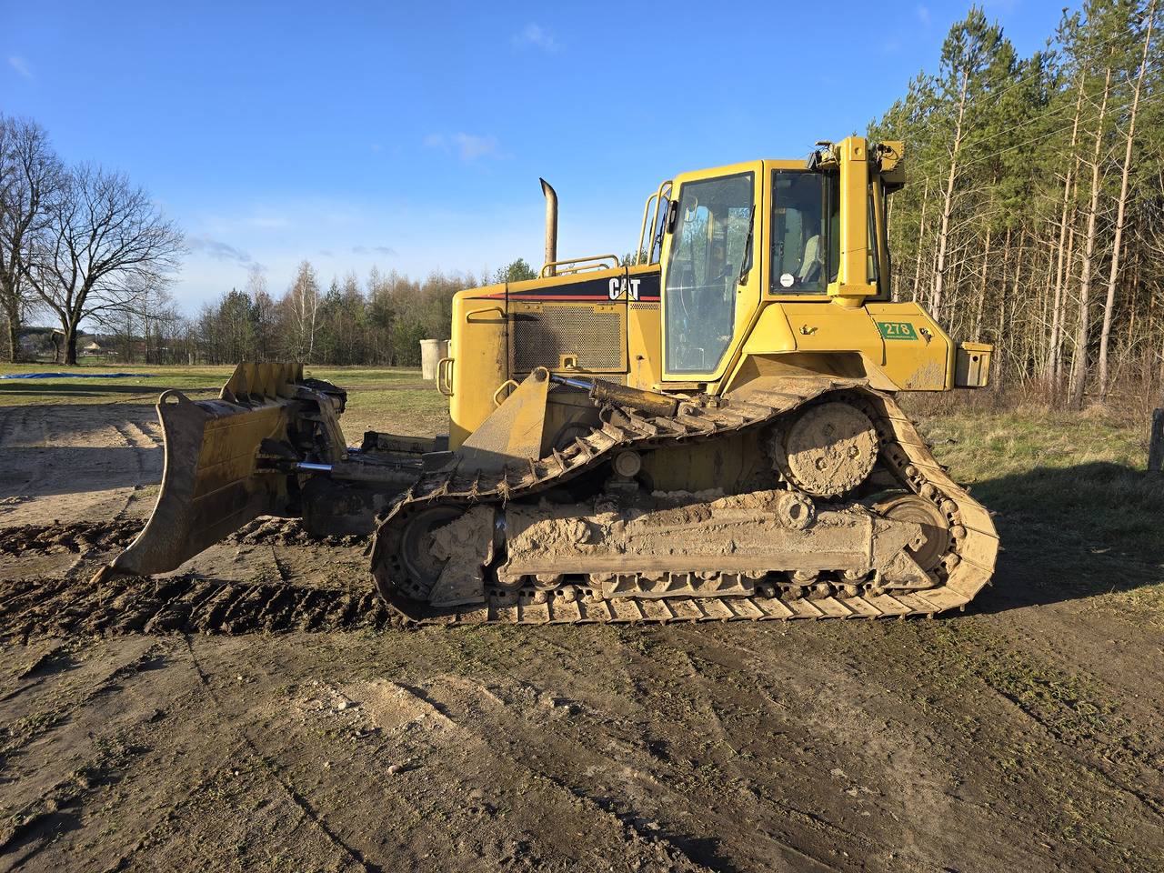 CATERPILLAR D6N XL, LGP - Bulldozer: picture 2 CATERPILLAR D6N XL, LGP - Bulldozer: picture 2