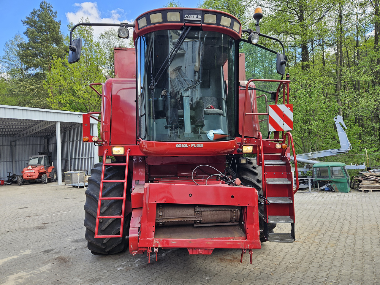 Case 2388 - Combine harvester: picture 4 Case 2388 - Combine harvester: picture 4