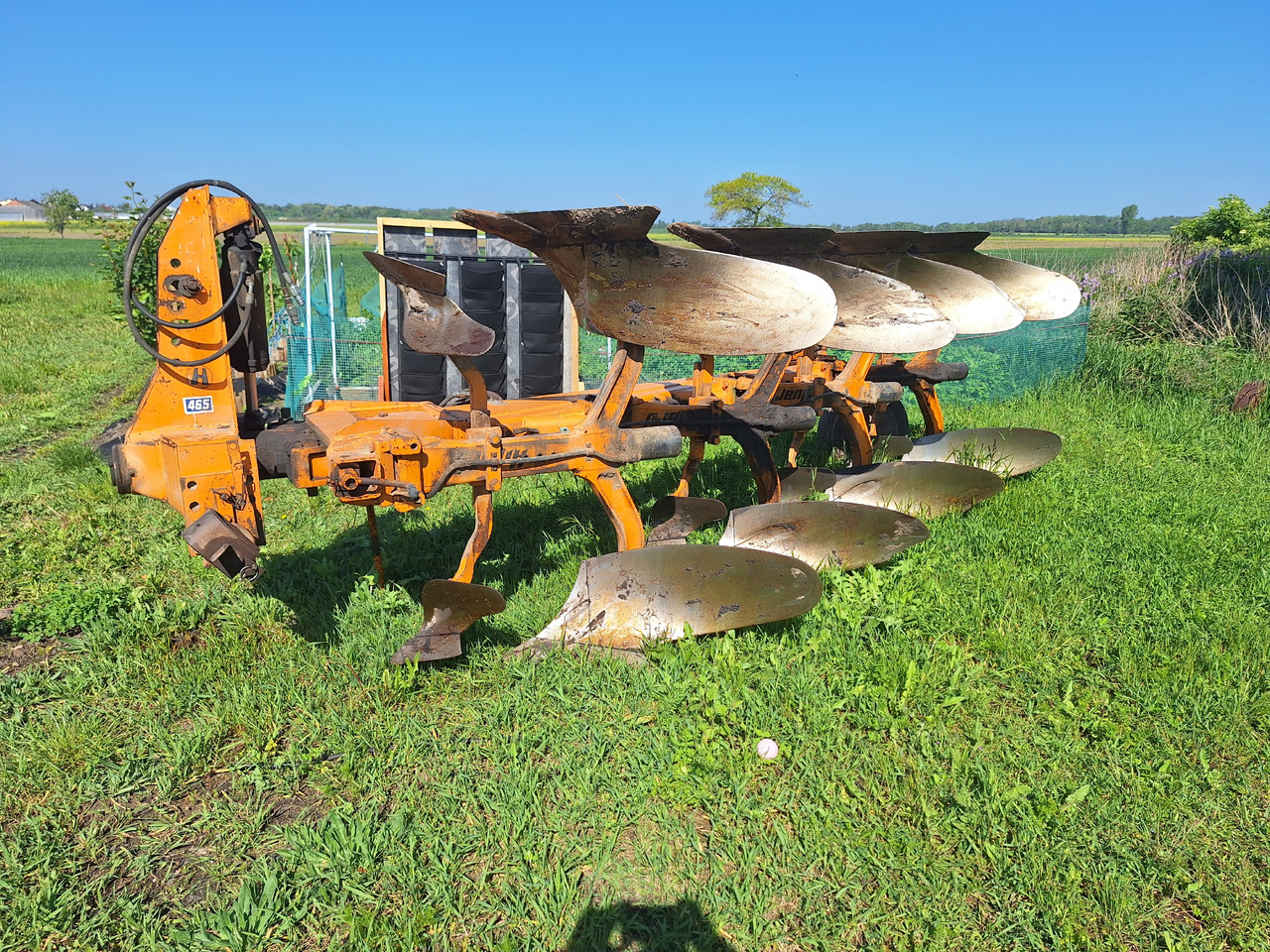 HUARD 465 - Plow: picture 2 HUARD 465 - Plow: picture 2