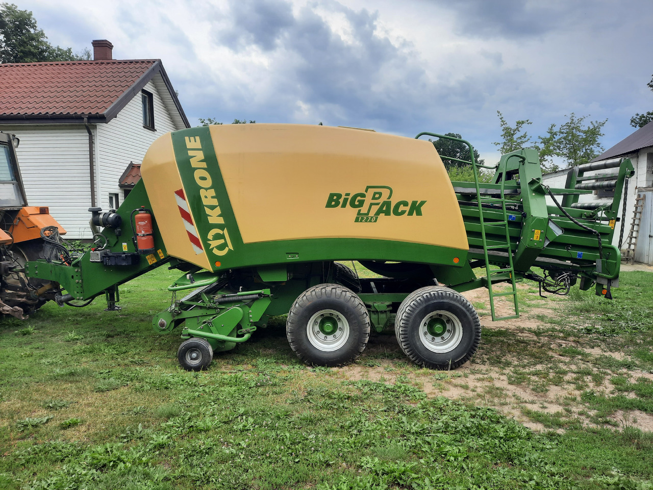 KRONE Big Pack 1270 - Square baler: picture 3 KRONE Big Pack 1270 - Square baler: picture 3