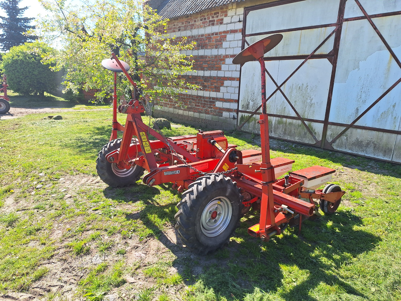 KVERNELAND MONOPILL S - Sowing equipment: picture 3 KVERNELAND MONOPILL S - Sowing equipment: picture 3