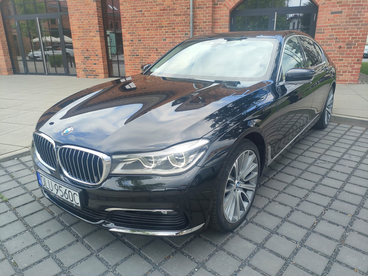 BMW 730D x-drive - Other machinery: picture 1 BMW 730D x-drive - Other machinery: picture 1