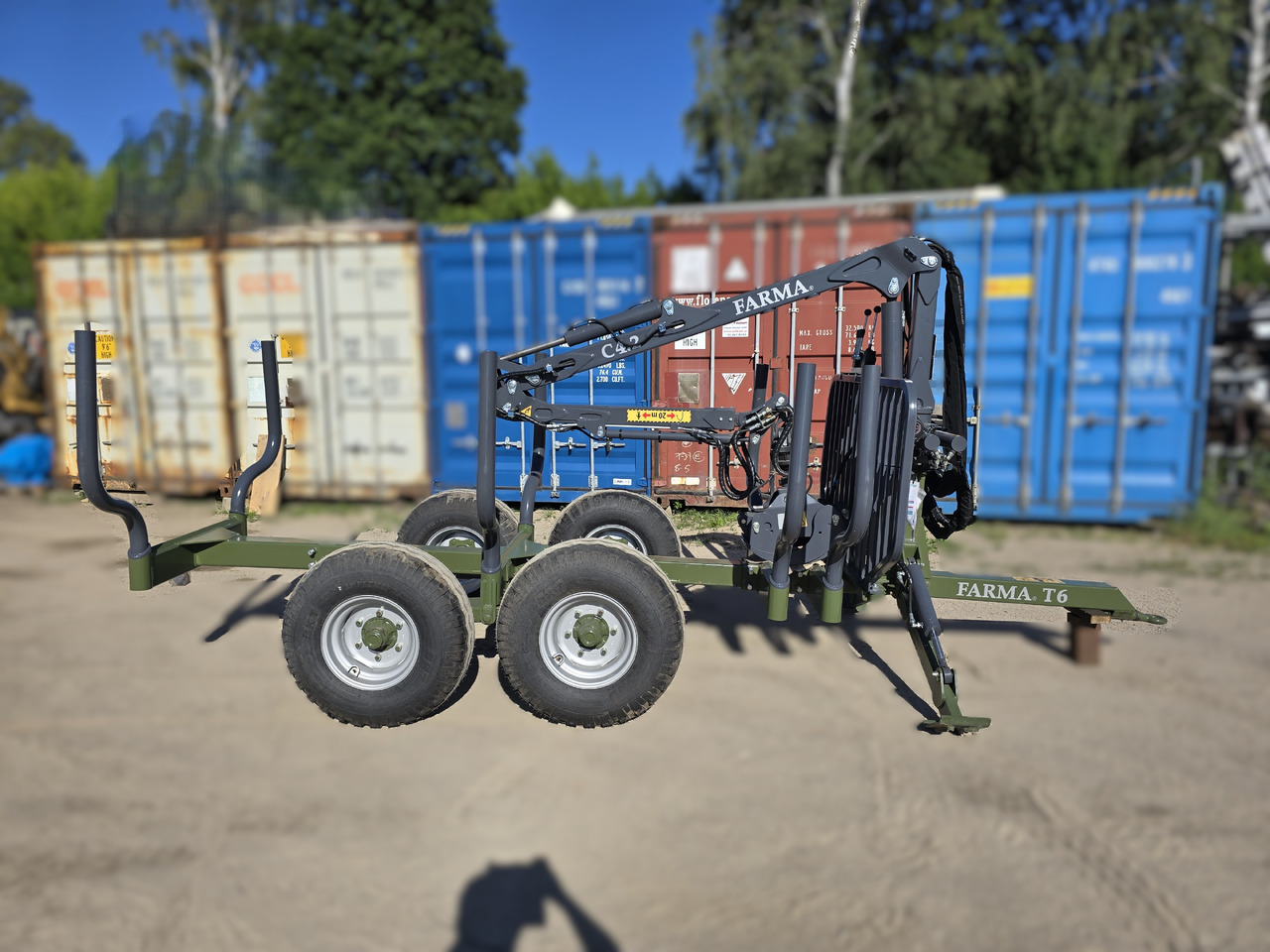 FARMA T6 + żuraw C4,2 - Other machinery: picture 2 FARMA T6 + żuraw C4,2 - Other machinery: picture 2