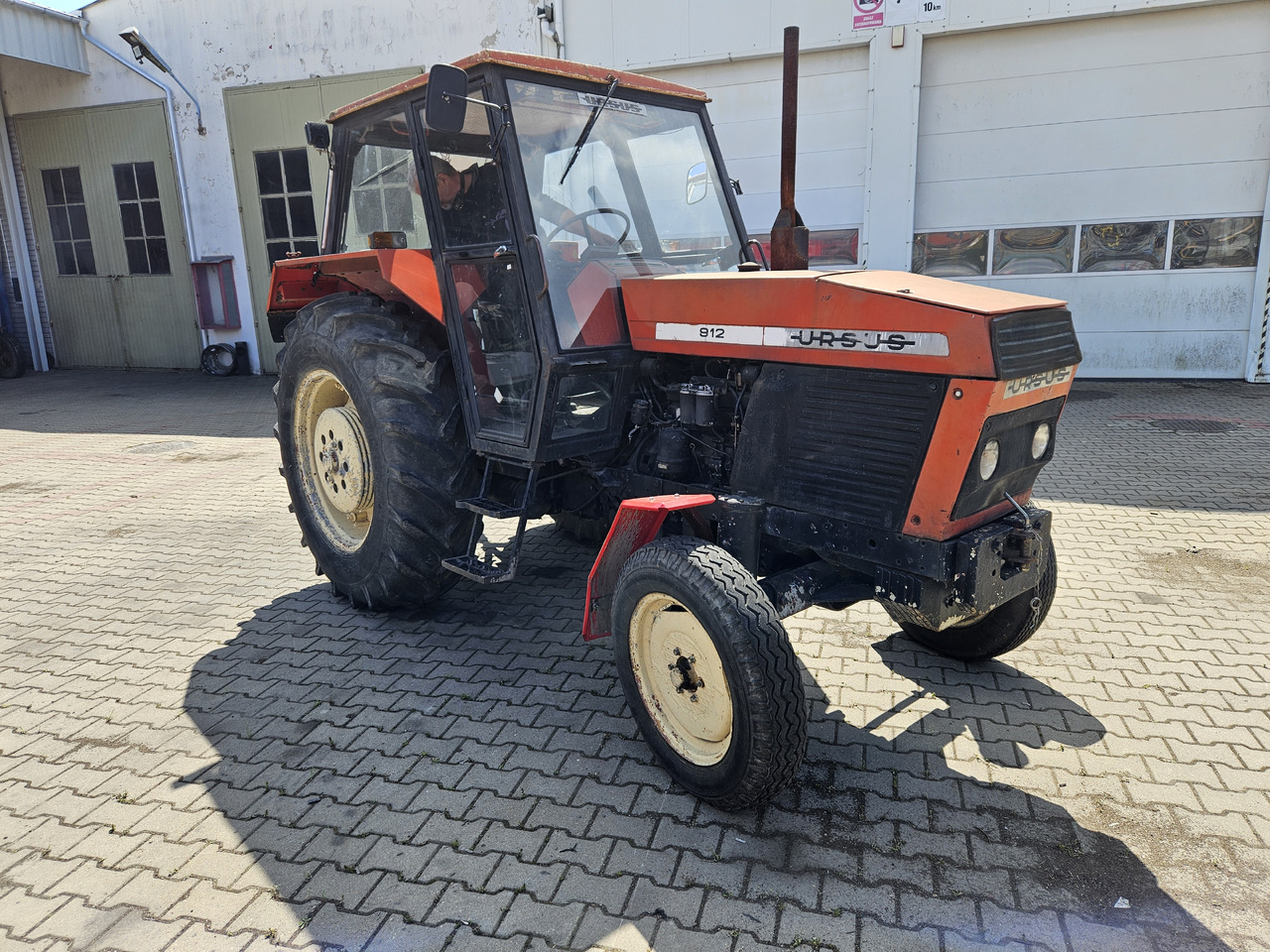 Ursus 912 - Farm tractor: picture 1 Ursus 912 - Farm tractor: picture 1