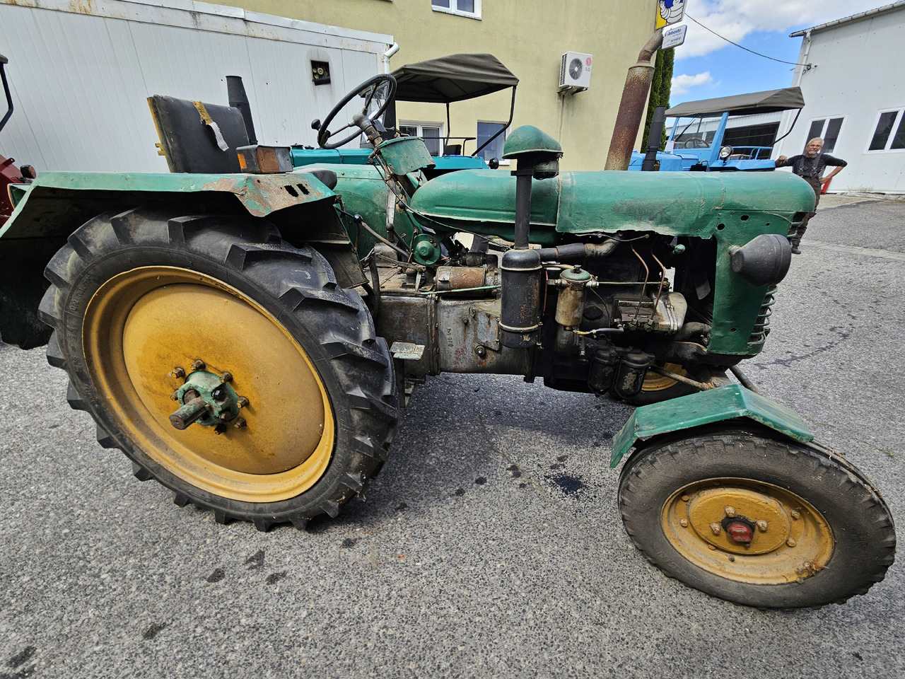 Zetor 25 - Farm tractor: picture 1 Zetor 25 - Farm tractor: picture 1