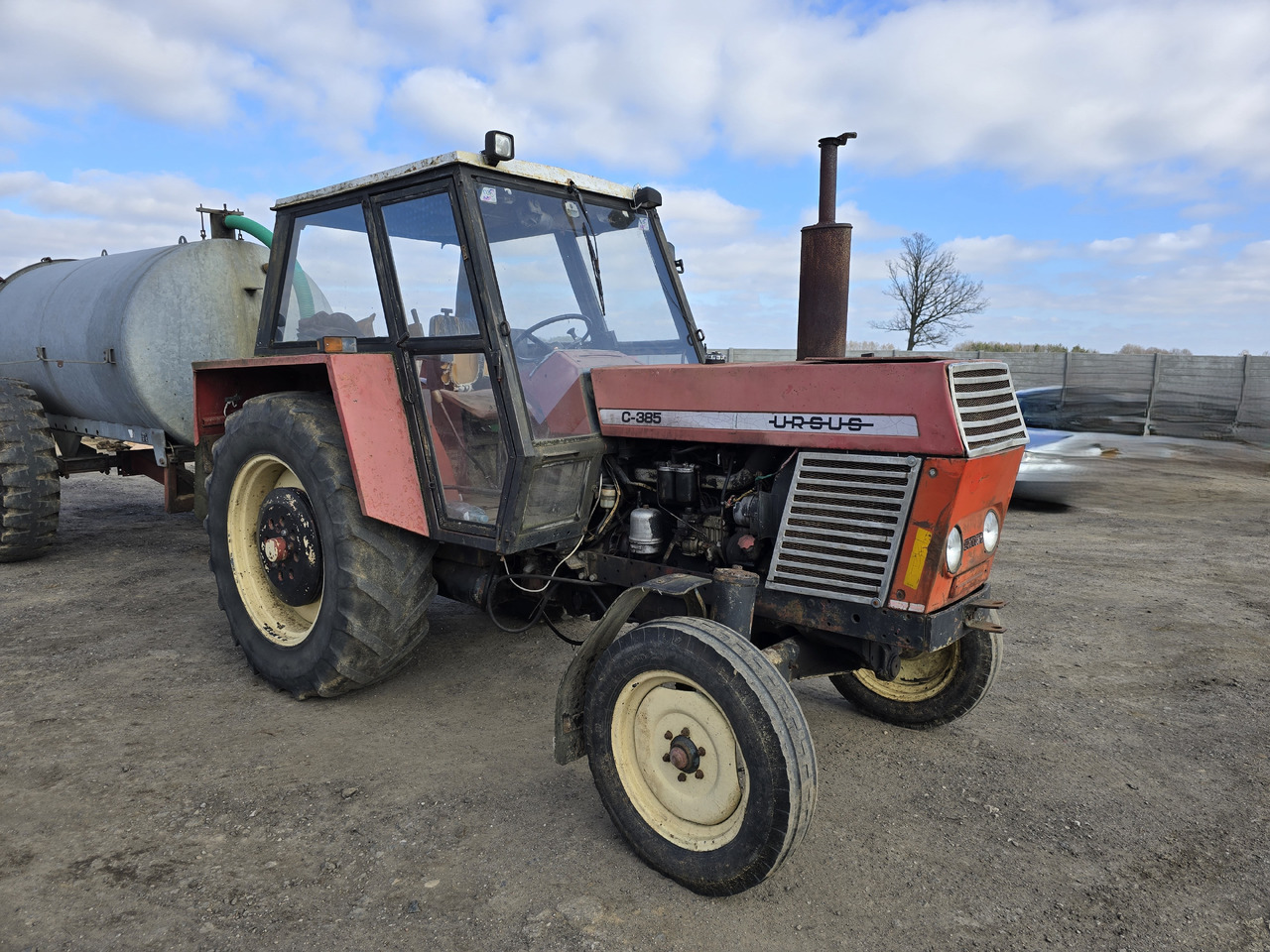 Ursus C-385 - Farm tractor: picture 4 Ursus C-385 - Farm tractor: picture 4