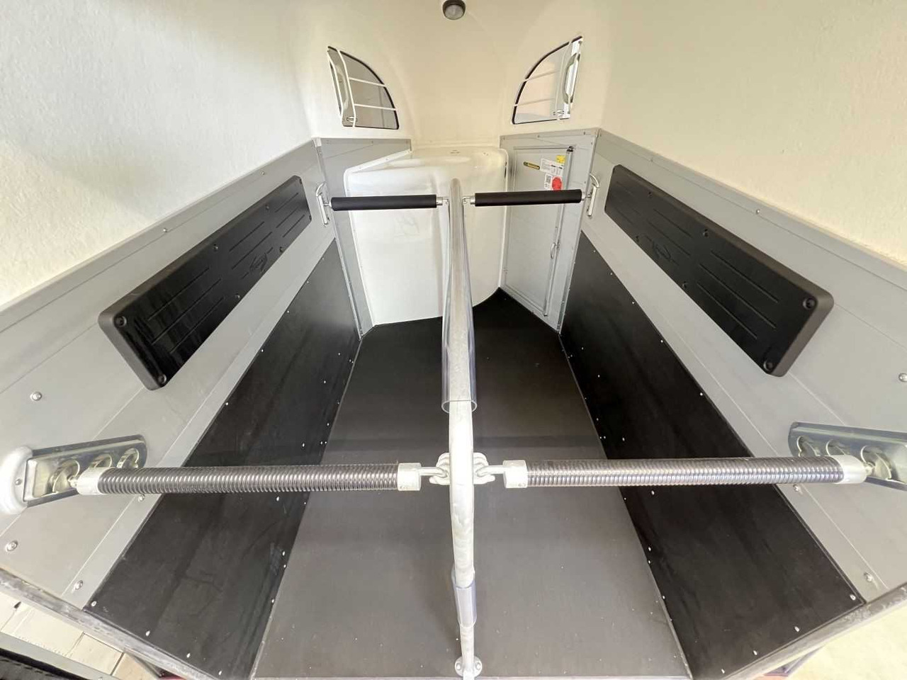 New Horse trailer BOECKMANN Champion R TKL Pferdeanhänger: picture 6