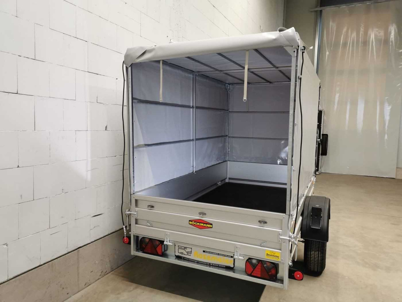 BOECKMANN TL-AL 2513/135 Eco XXL Plane Kastenanhänger gebr - Car trailer: picture 3 BOECKMANN TL-AL 2513/135 Eco XXL Plane Kastenanhänger gebr - Car trailer: picture 3