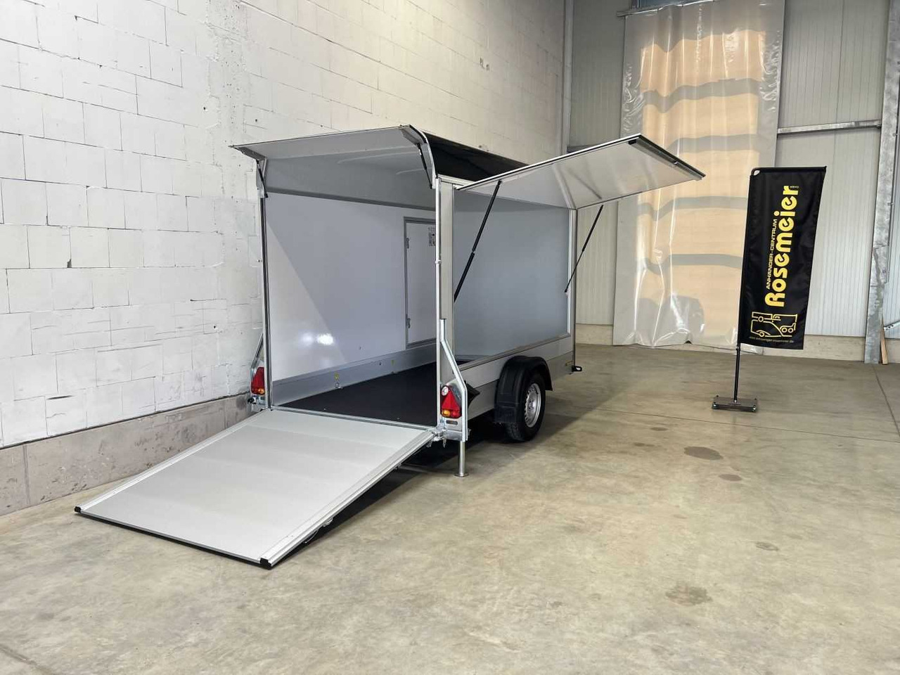 CHEVAL LIBERTE DEBON C300 Roadster Verk.Kl Tür Kofferanhänger - Vending trailer: picture 2 CHEVAL LIBERTE DEBON C300 Roadster Verk.Kl Tür Kofferanhänger - Vending trailer: picture 2