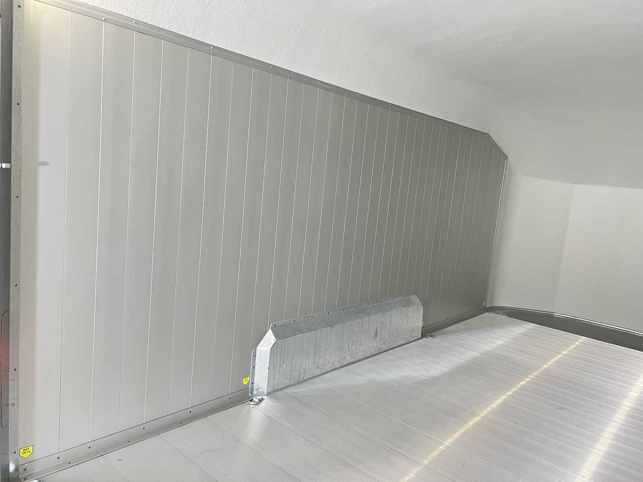 New Closed box trailer CHEVAL LIBERTE DEBON C900 Roadster Kofferanhänger: picture 11 New Closed box trailer CHEVAL LIBERTE DEBON C900 Roadster Kofferanhänger: picture 11