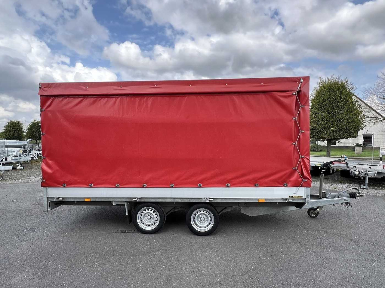 EDUARD PL 2720 Plane Hochlader - Curtainsider trailer: picture 1 EDUARD PL 2720 Plane Hochlader - Curtainsider trailer: picture 1