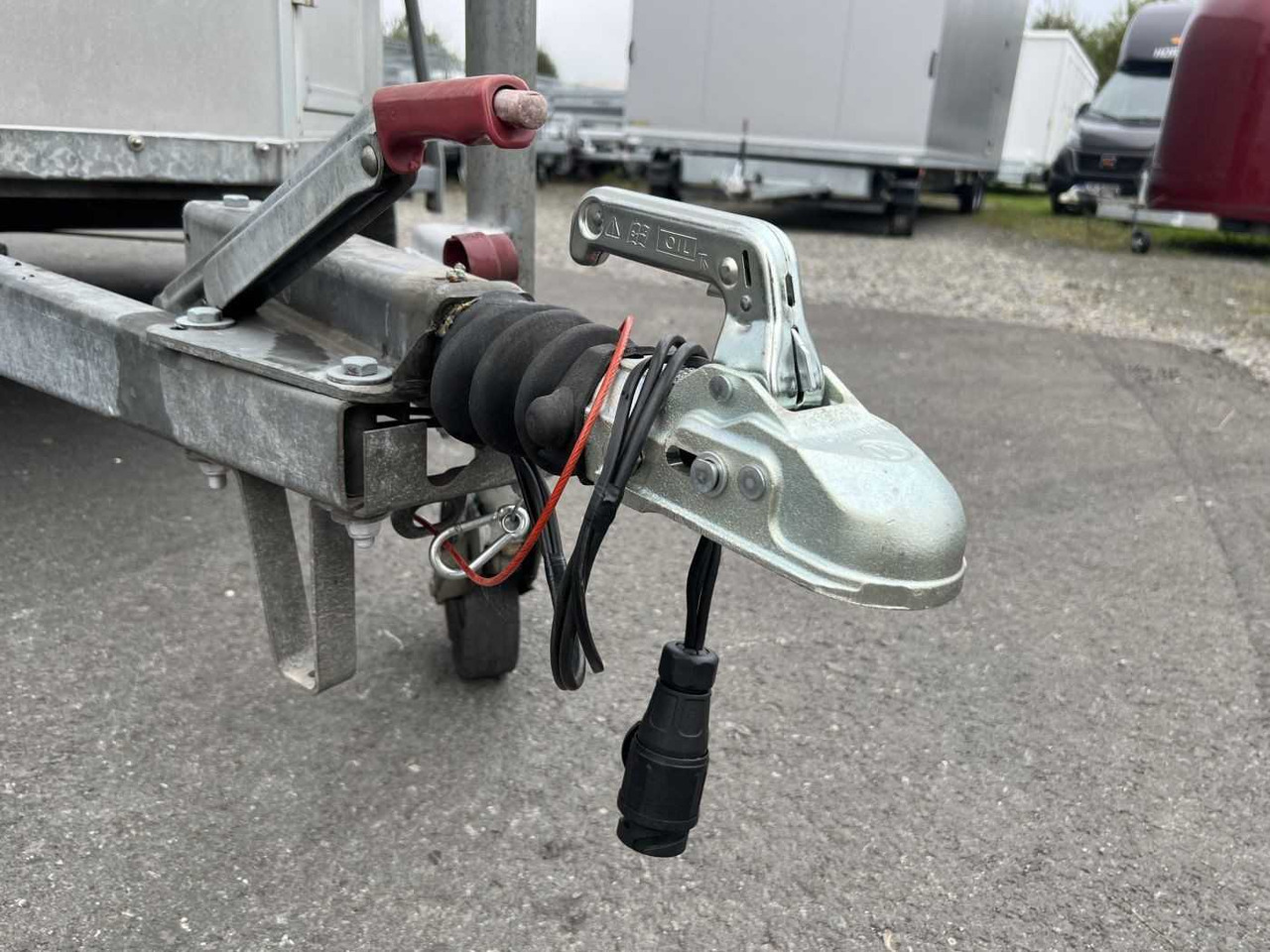 Horse trailer HUMBAUR HP2000 Pferdeanhänger: picture 8