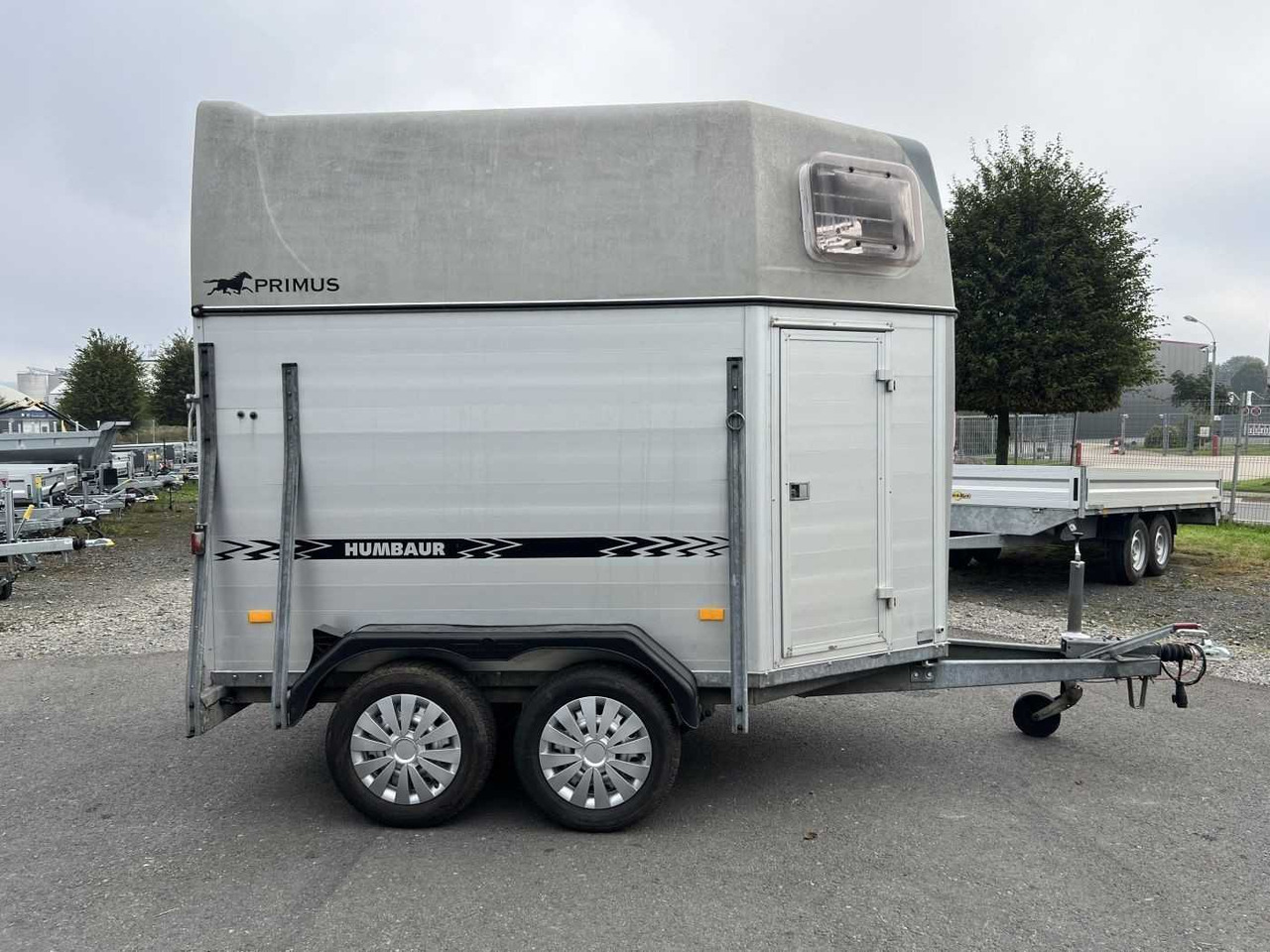 HUMBAUR HP2000 Pferdeanhänger - Horse trailer: picture 1 HUMBAUR HP2000 Pferdeanhänger - Horse trailer: picture 1