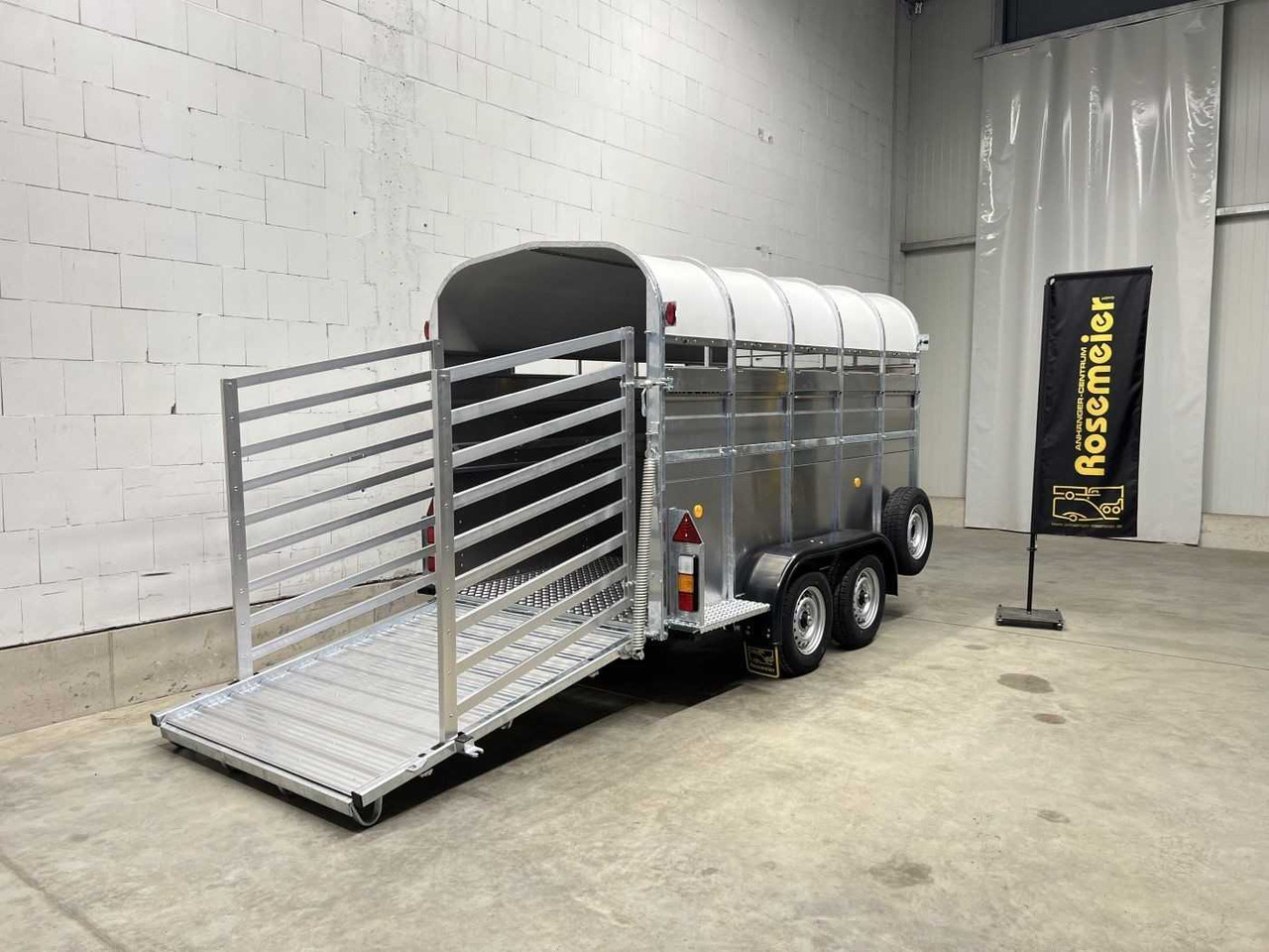 NUGENT L3015S Viehanhänger Nugent - Livestock trailer: picture 2 NUGENT L3015S Viehanhänger Nugent - Livestock trailer: picture 2