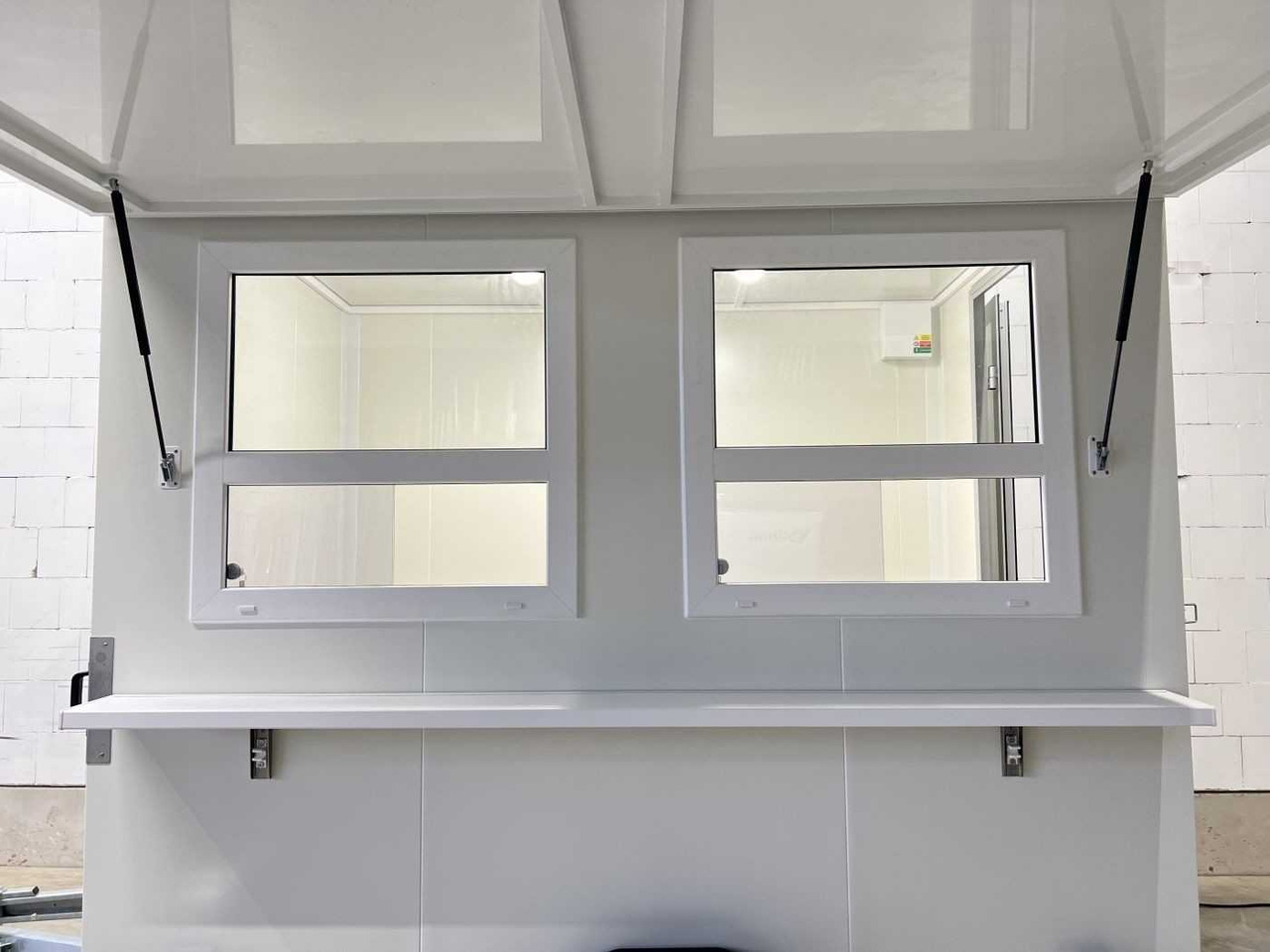 ROSEMEIER VE Kassenhäuschen TK C 08.25 Verkaufsanhänger - Vending trailer: picture 4 ROSEMEIER VE Kassenhäuschen TK C 08.25 Verkaufsanhänger - Vending trailer: picture 4