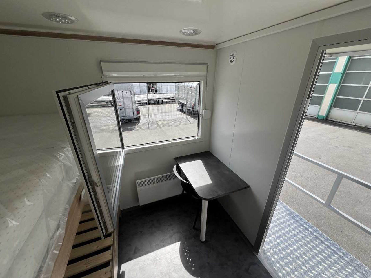 New Construction container, Trailer ROSEMEIER VE MOBI 8344 SP 3 Tridem Veranda Mannschaftswagen: picture 9