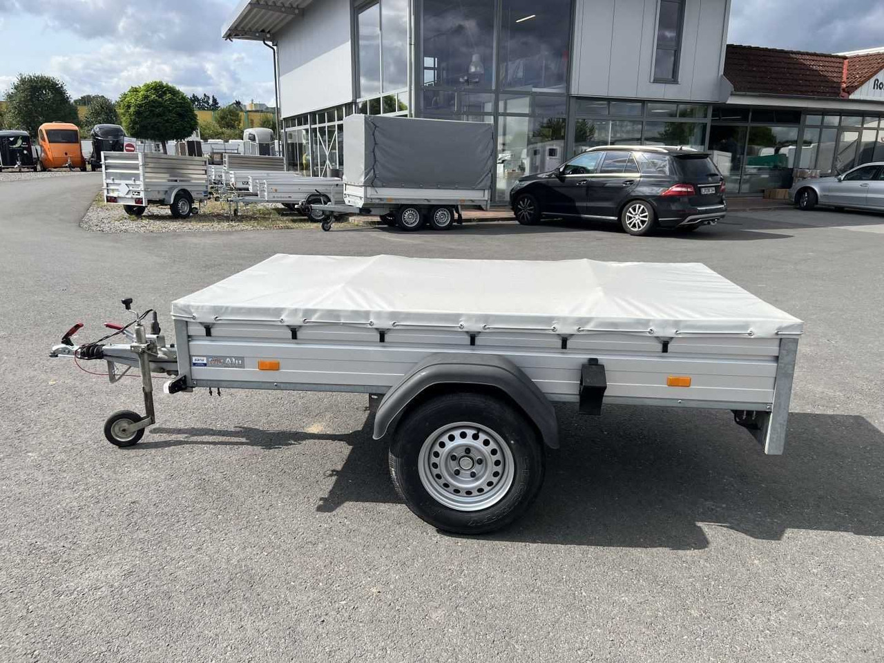 SARIS McAlu Flachplane Kastenanhänger gebremst - Car trailer: picture 5 SARIS McAlu Flachplane Kastenanhänger gebremst - Car trailer: picture 5