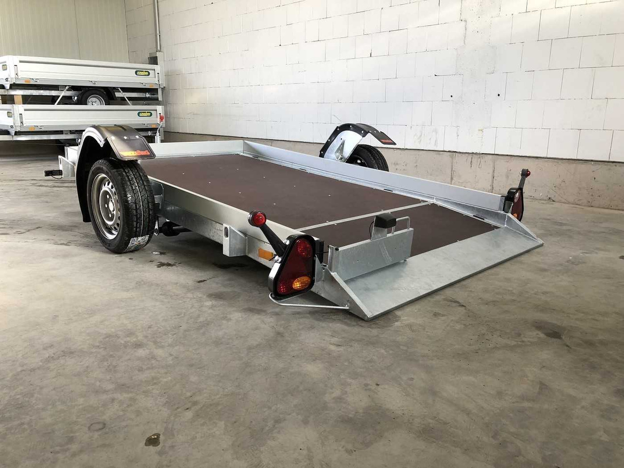 VEZEKO Husky FB 13.28 Absenker - Motorcycle trailer: picture 4 VEZEKO Husky FB 13.28 Absenker - Motorcycle trailer: picture 4