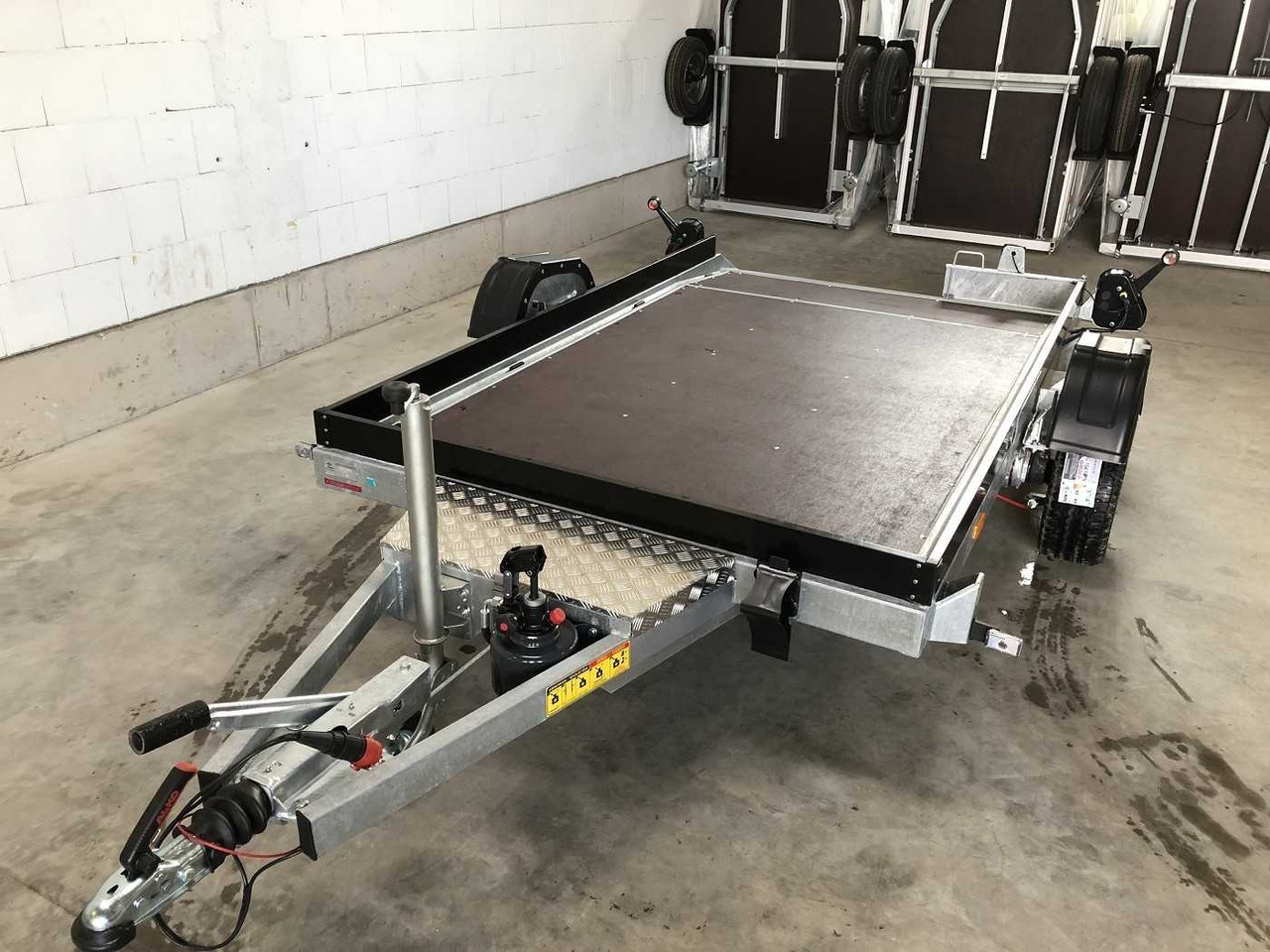 VEZEKO Husky FB 18.28 Absenker - Motorcycle trailer: picture 5 VEZEKO Husky FB 18.28 Absenker - Motorcycle trailer: picture 5