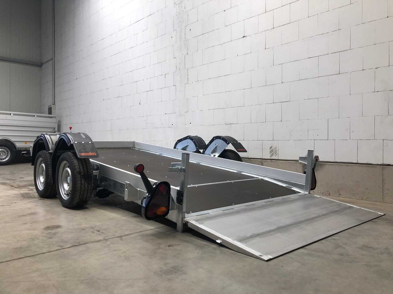 New Plant trailer VEZEKO Husky FB 35.35 E-Pumpe Maschinentransporter: picture 8