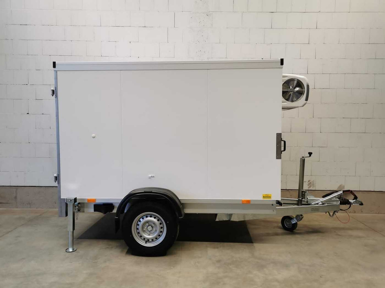 VEZEKO TK A 15.25 KH Kühlanhänger - Refrigerator trailer: picture 2 VEZEKO TK A 15.25 KH Kühlanhänger - Refrigerator trailer: picture 2
