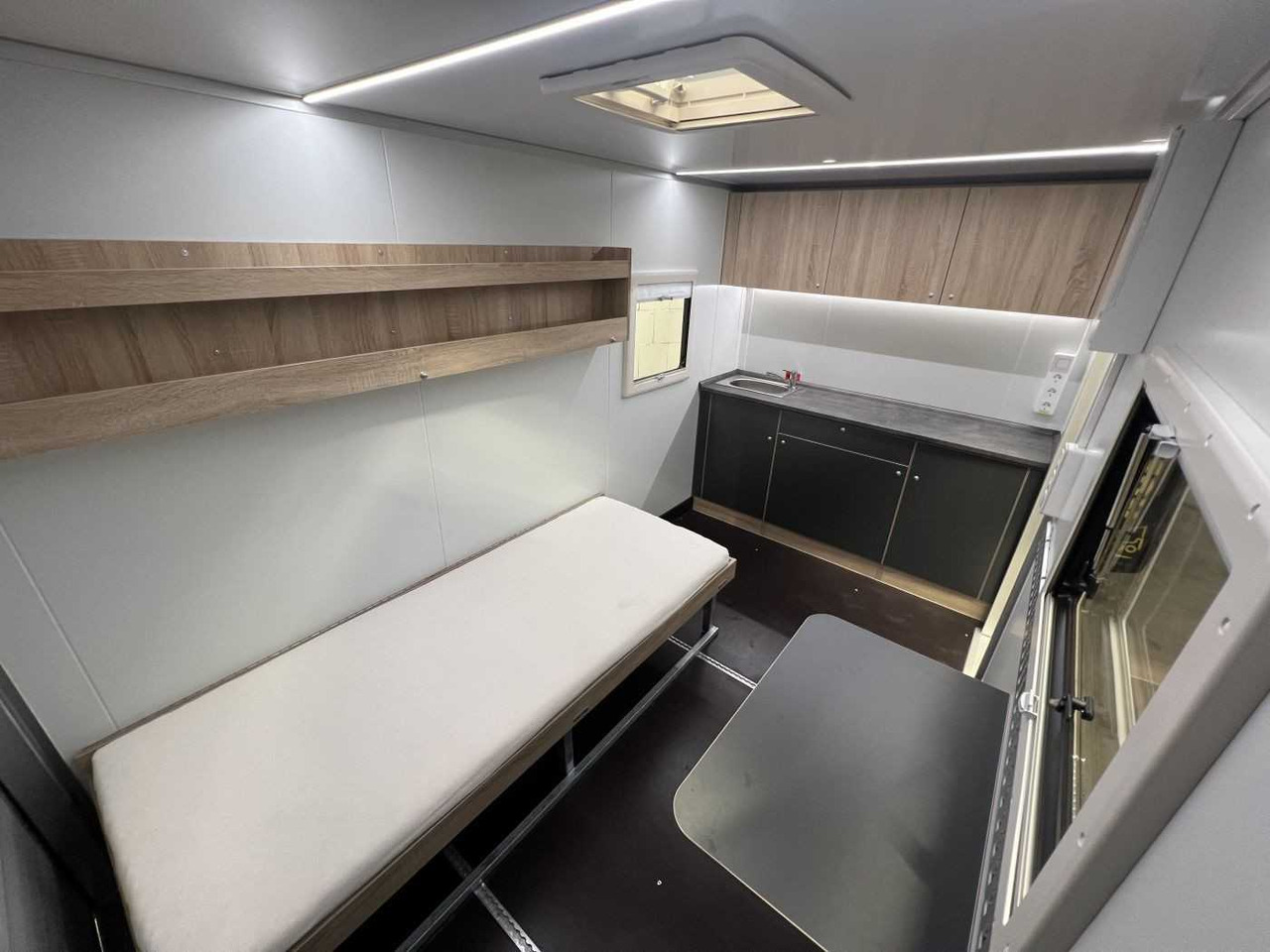 New Caravan VEZEKO TK C 18.35 SP Offroad Campinganhänger: picture 16