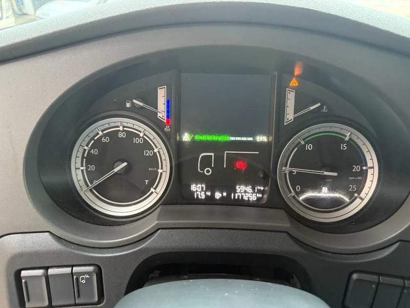 DAF XF 460 XF460 4X2 SSC / lowdeck / Holland Truck - Tractor unit: picture 3 DAF XF 460 XF460 4X2 SSC / lowdeck / Holland Truck - Tractor unit: picture 3