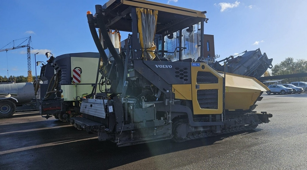 VOLVO ABG P7820C - Asphalt paver: picture 4 VOLVO ABG P7820C - Asphalt paver: picture 4