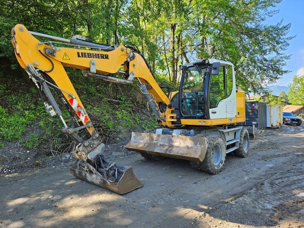 LIEBHERR A 910 - Wheel excavator: picture 1 LIEBHERR A 910 - Wheel excavator: picture 1