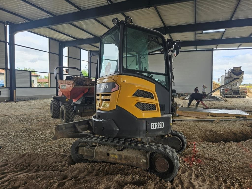 VOLVO ECR 25 D - Mini excavator: picture 5 VOLVO ECR 25 D - Mini excavator: picture 5