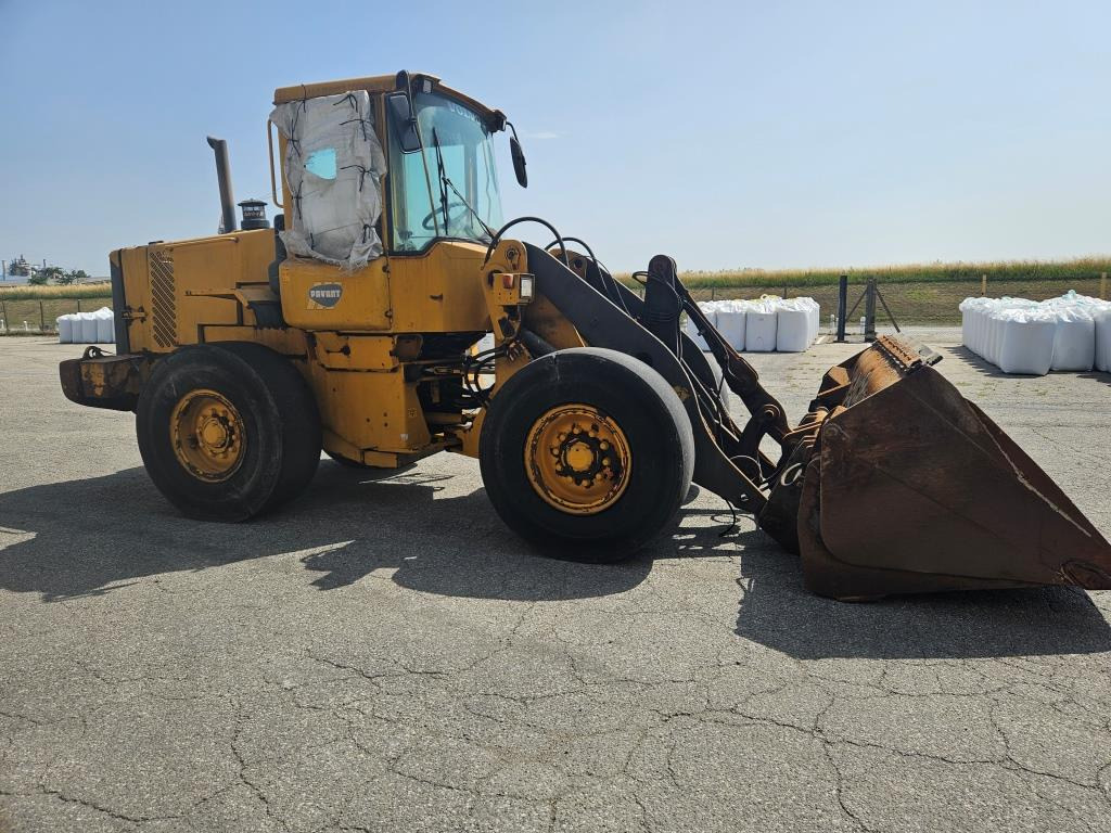 Wheel loader VOLVO L 70 D: picture 7