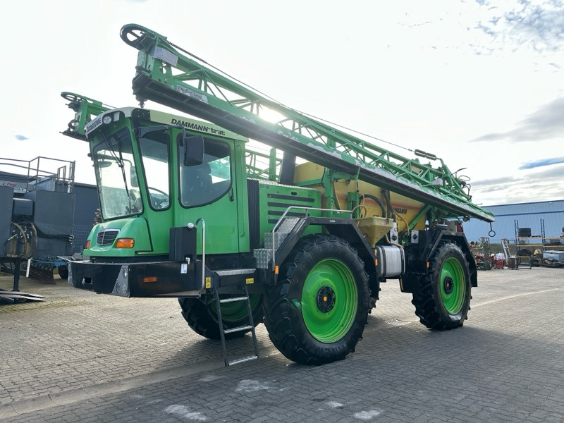 Self-propelled sprayer Dammann Trac DT 2000 H: picture 14
