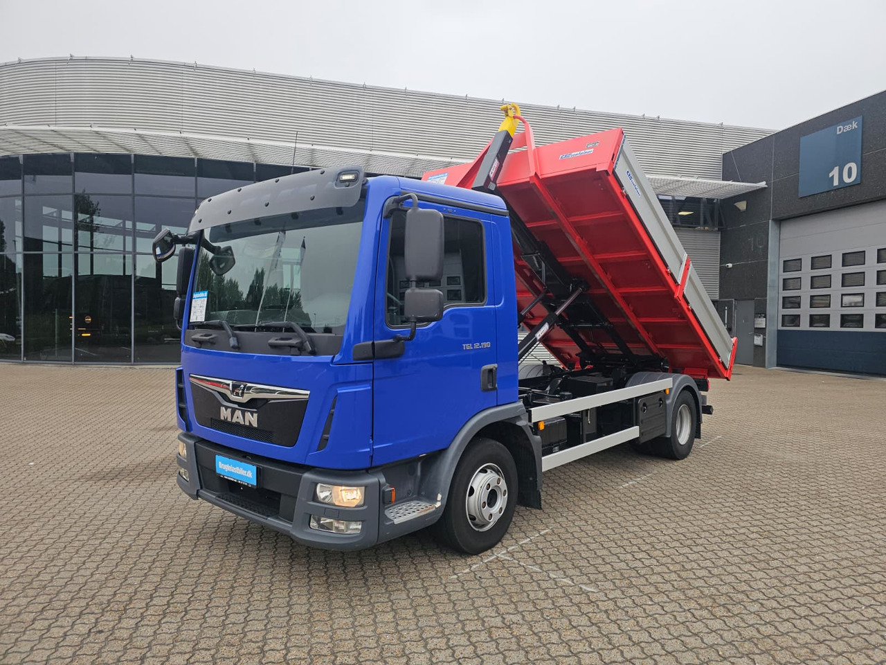 MAN TGL 12.190 BL - Hook lift truck: picture 1 MAN TGL 12.190 BL - Hook lift truck: picture 1