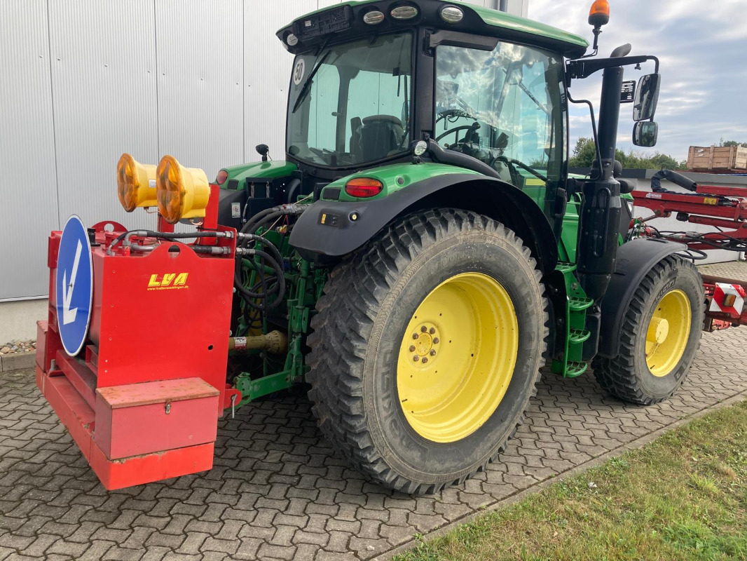 Farm tractor John Deere 6110R: picture 8