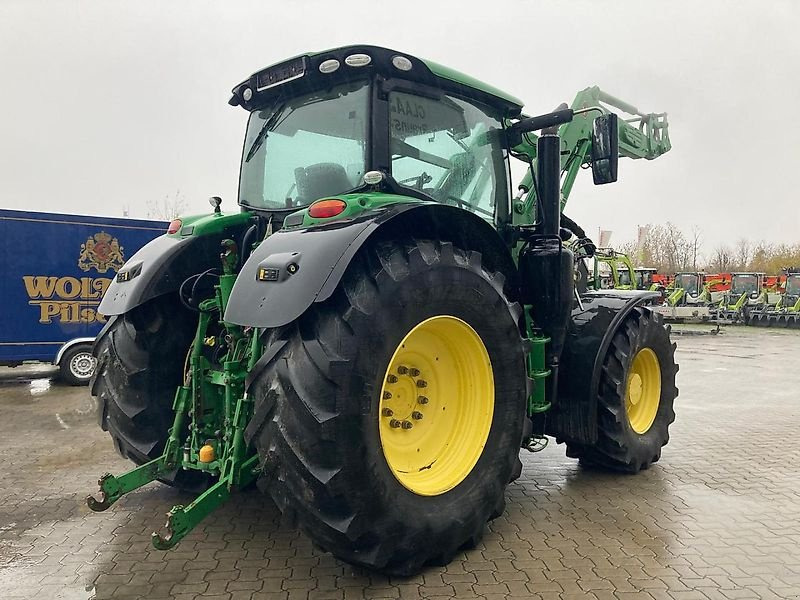 Farm tractor John Deere 6175 R: picture 8